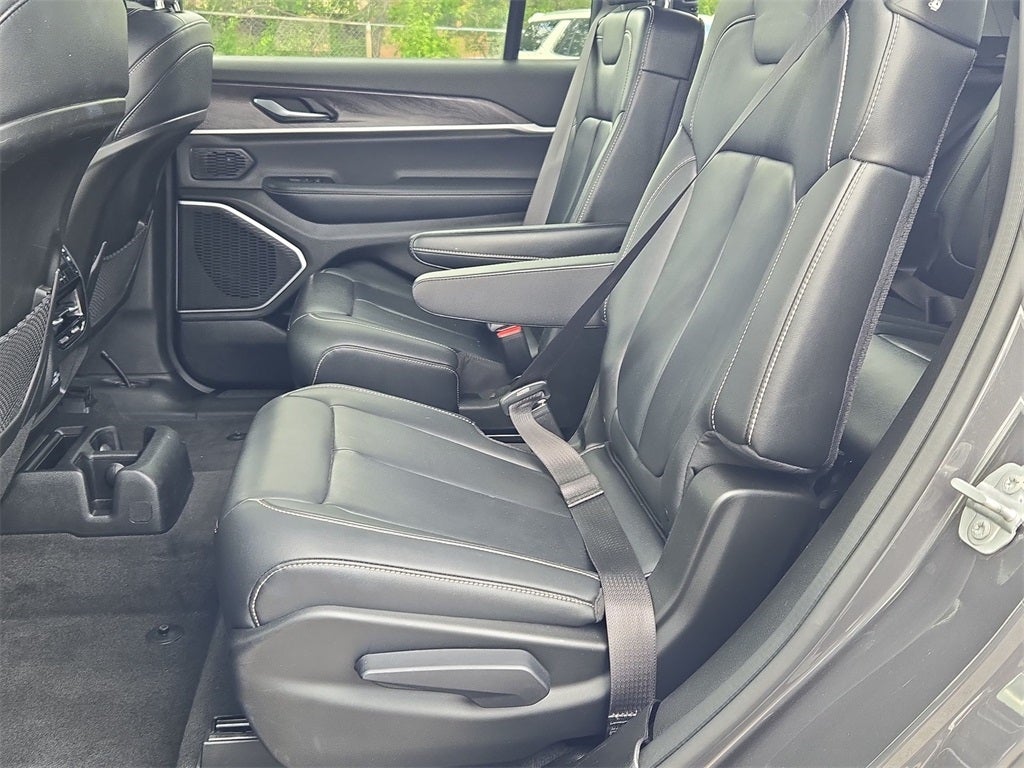 2022 Jeep Grand Cherokee L Limited AWD 4WD