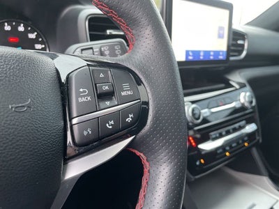 2024 Ford Explorer ST-Line