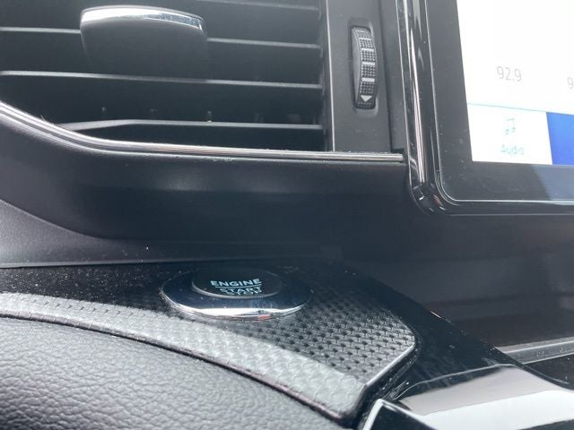 2024 Ford Explorer ST-Line