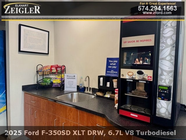 2025 Ford F-350SD XLT DRW