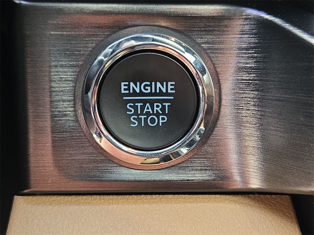 2023 Ford F-450SD Lariat DRW