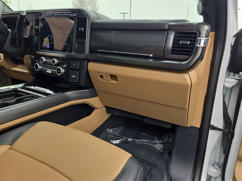 2023 Ford F-450SD Lariat DRW