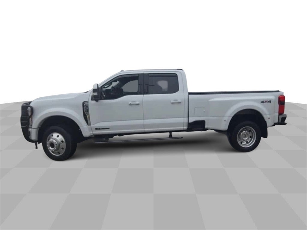 2023 Ford F-450SD Lariat DRW