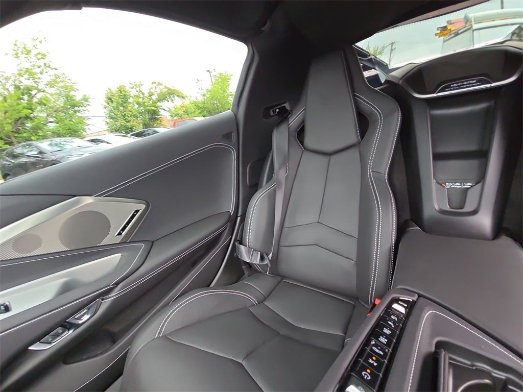 2024 Chevrolet Corvette Stingray 2LT