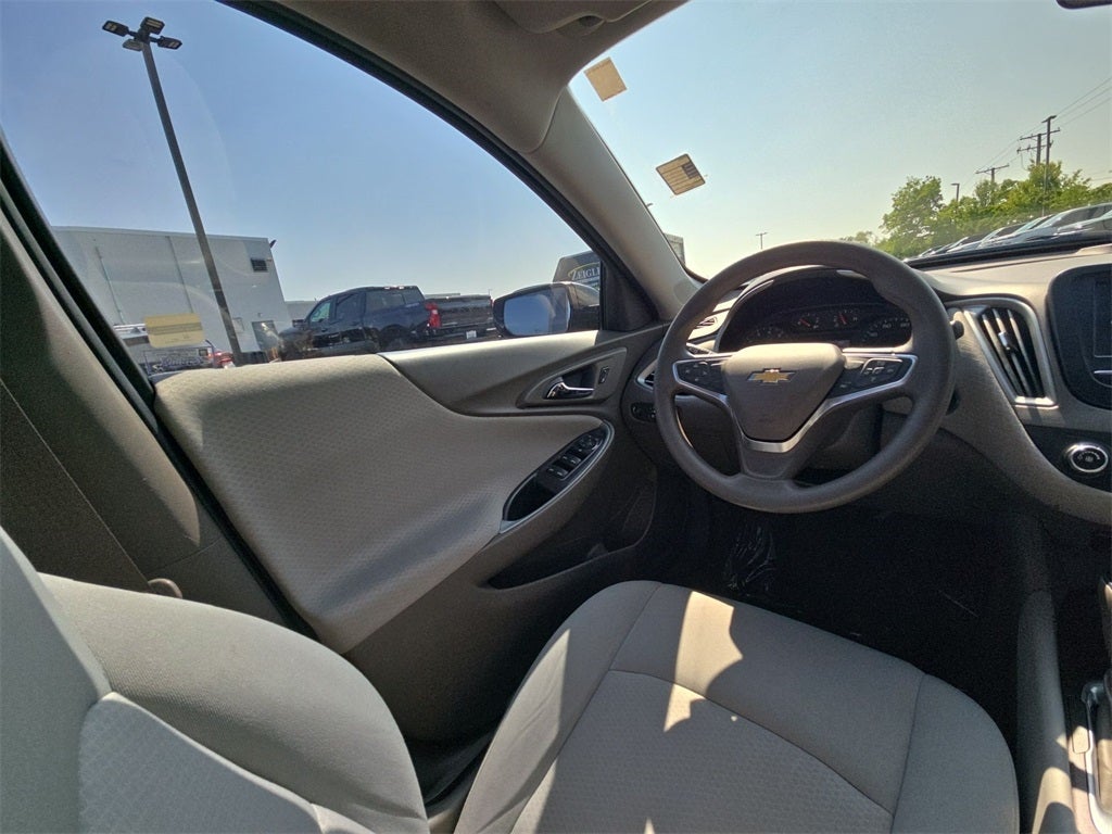 2018 Chevrolet Malibu LS 1LS