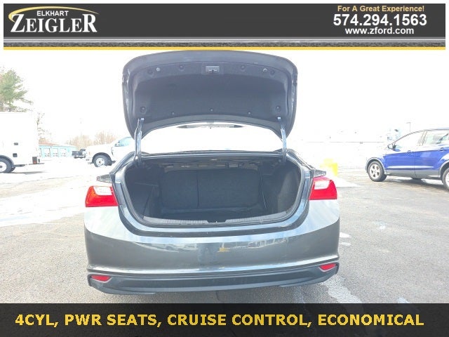 2017 Chevrolet Malibu LT 1LT