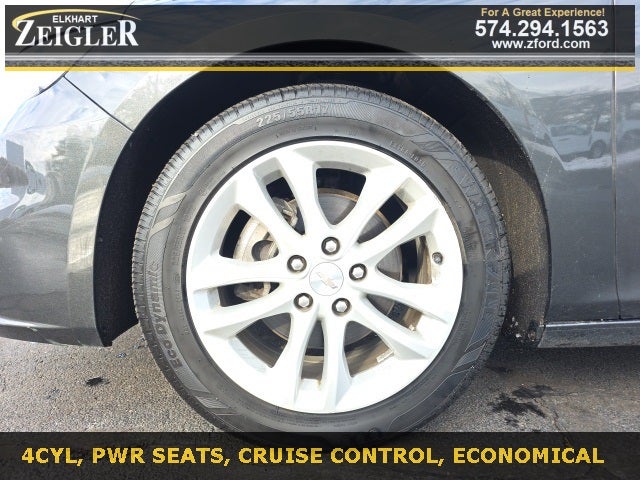 2017 Chevrolet Malibu LT 1LT