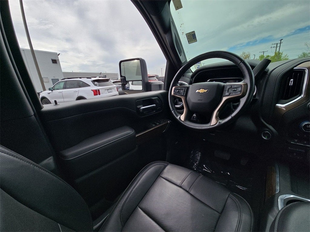2022 Chevrolet Silverado 3500HD High Country AWD 4WD