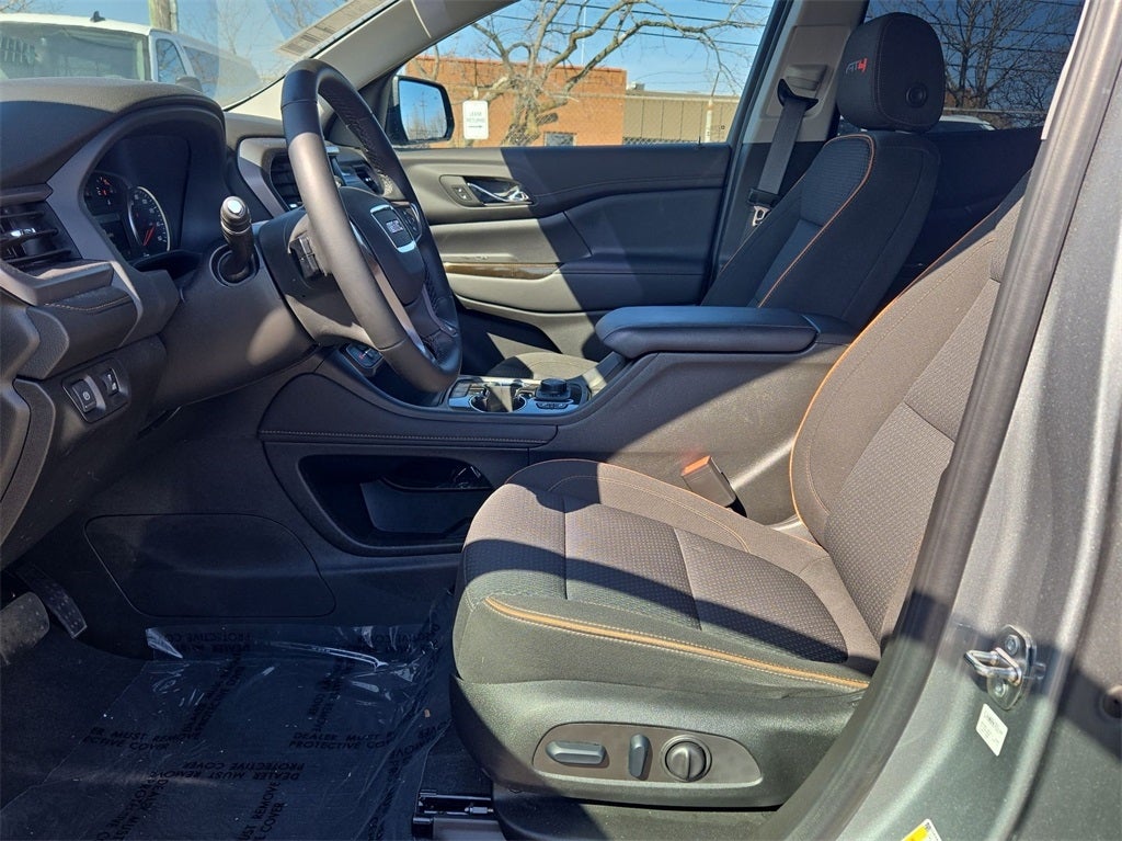 2023 GMC Acadia AT4 AWD