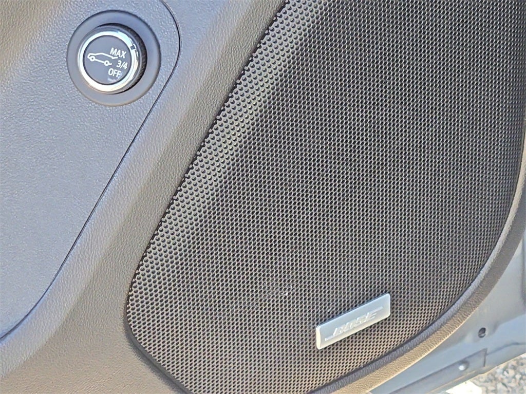 2023 GMC Acadia AT4 AWD