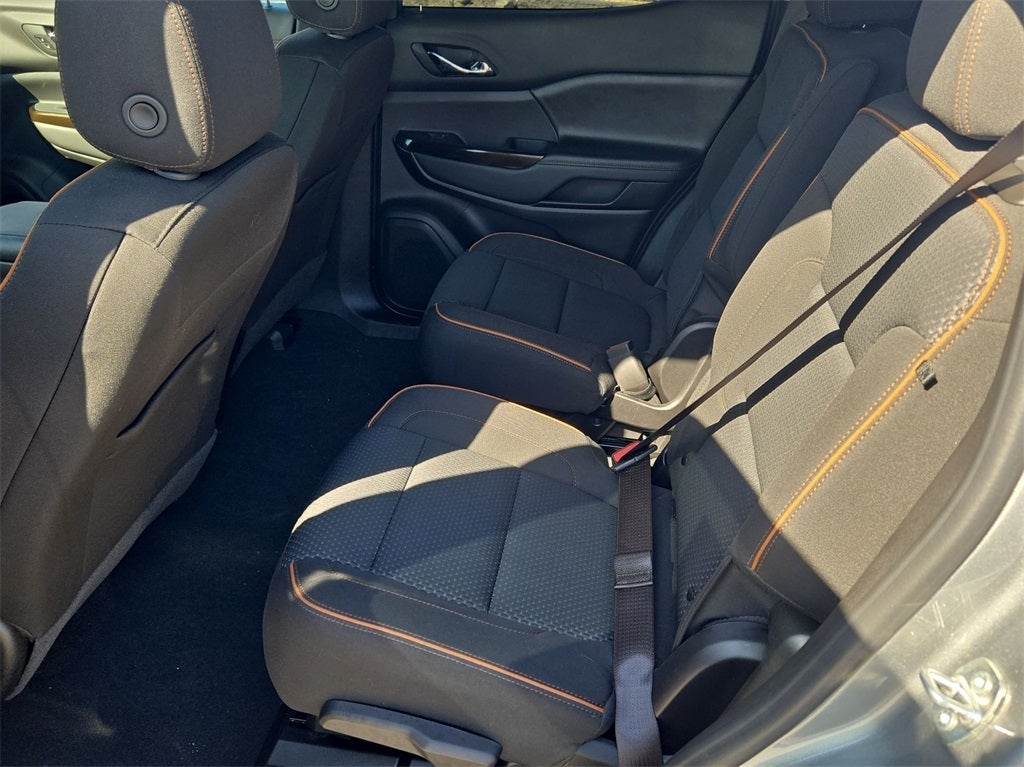 2023 GMC Acadia AT4 AWD