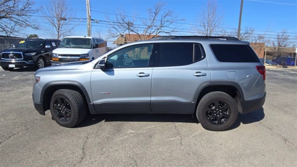 2023 GMC Acadia AT4 AWD