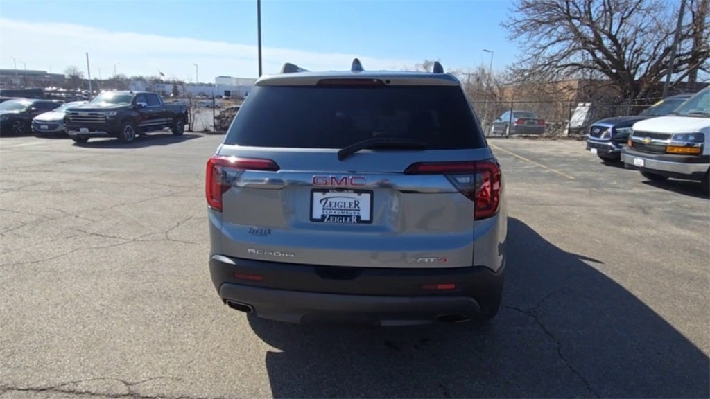 2023 GMC Acadia AT4 AWD