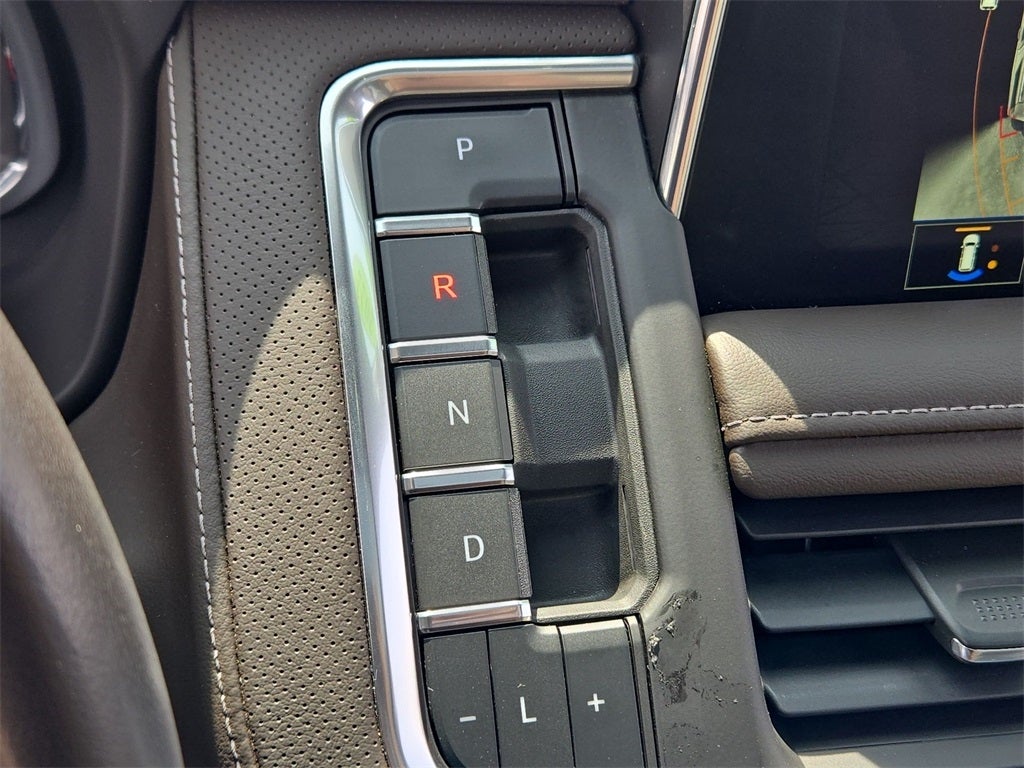 2022 GMC Yukon SLT 4WD AWD