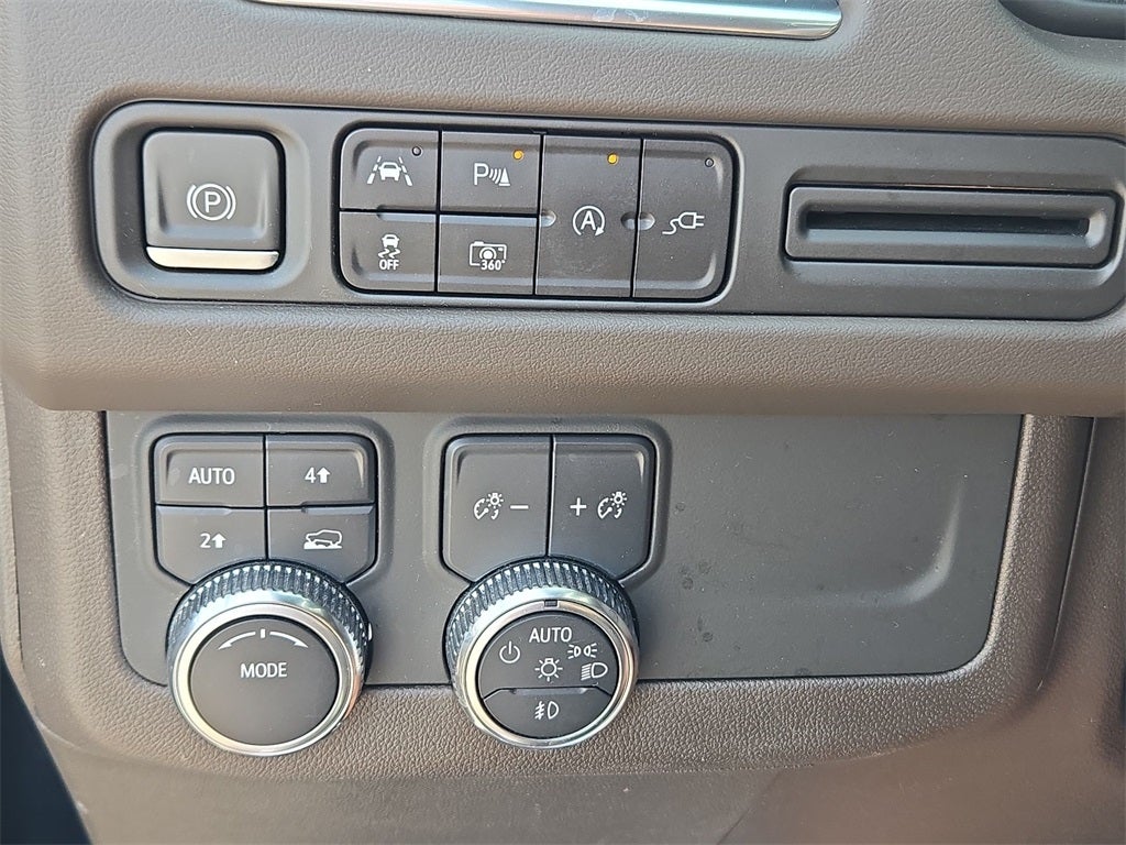 2022 GMC Yukon SLT 4WD AWD