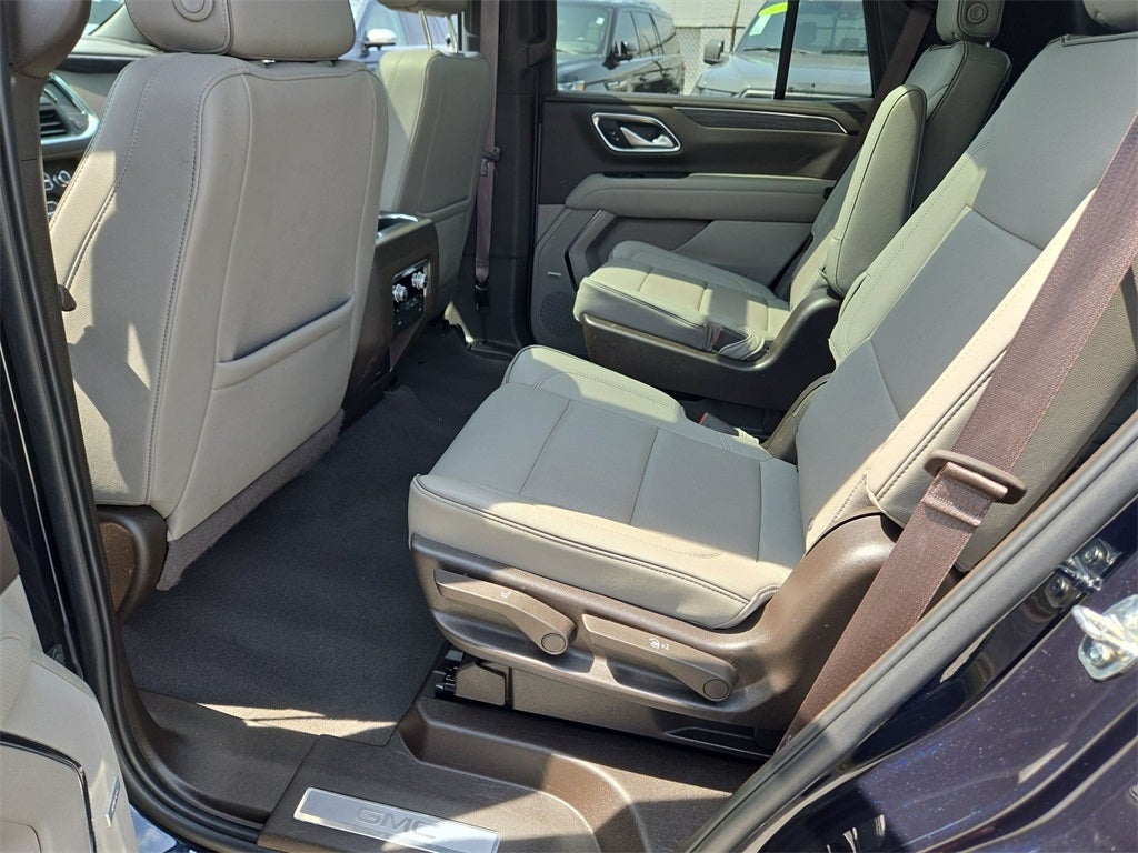 2022 GMC Yukon SLT 4WD AWD