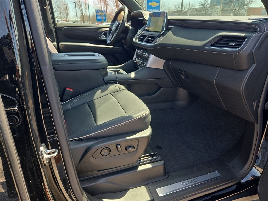 2022 GMC Yukon SLT 4WD AWD