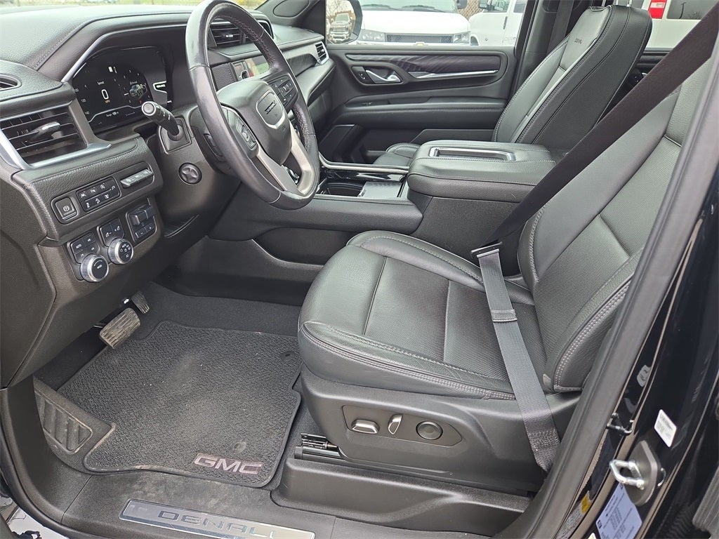 2022 GMC Yukon Denali AWD