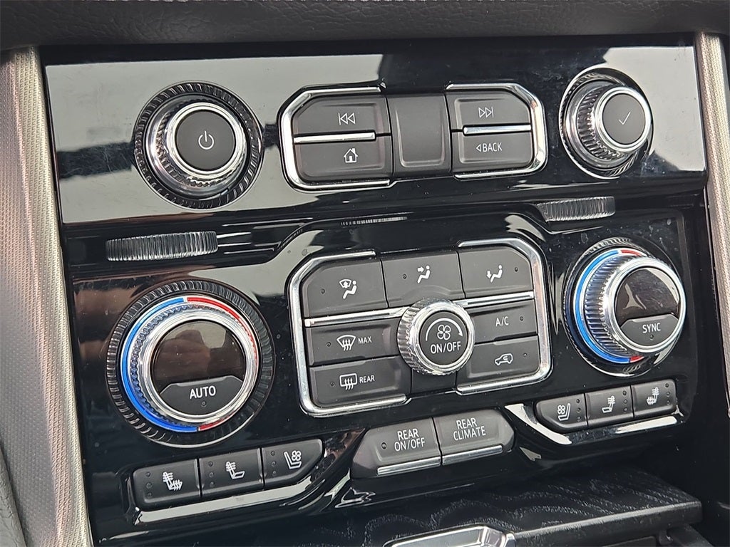 2022 GMC Yukon Denali AWD