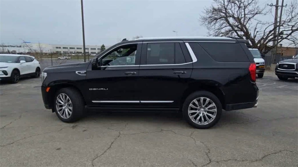 2022 GMC Yukon Denali AWD