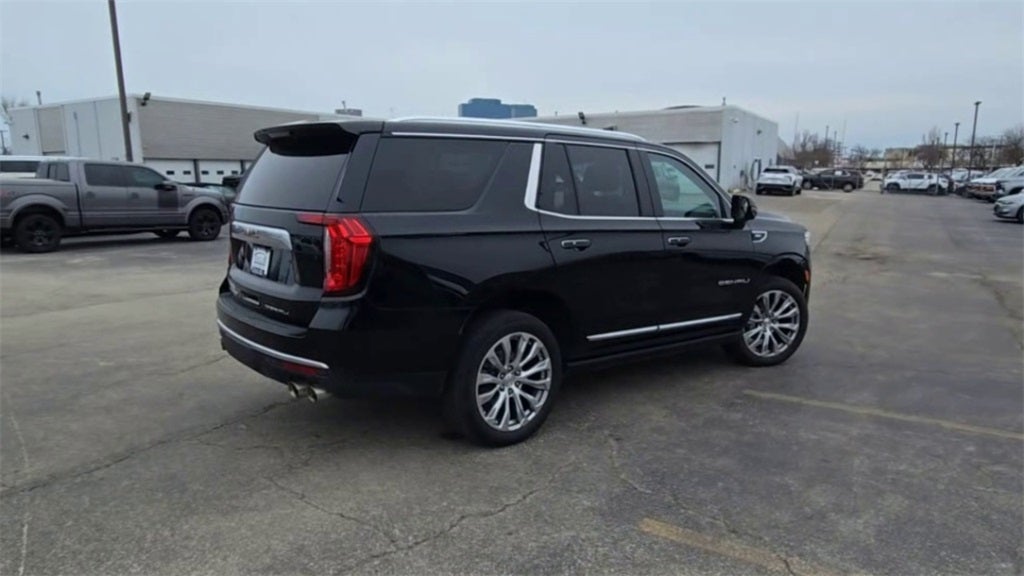 2022 GMC Yukon Denali AWD