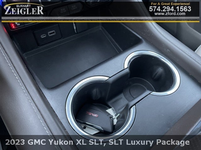 2023 GMC Yukon XL SLT