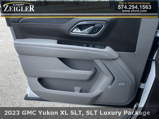 2023 GMC Yukon XL SLT