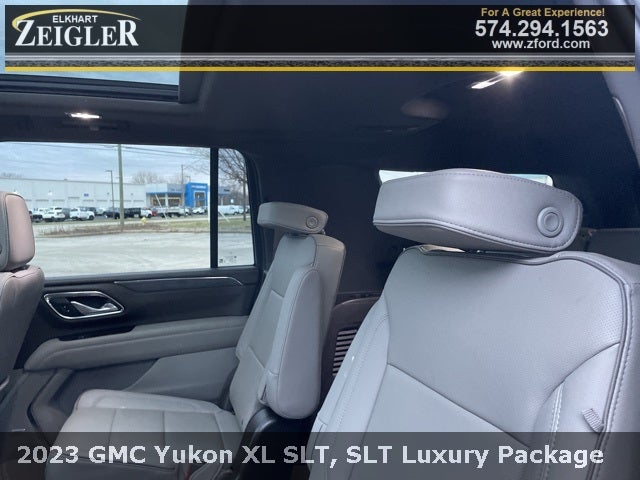 2023 GMC Yukon XL SLT