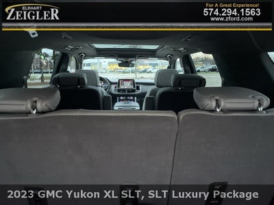 2023 GMC Yukon XL SLT