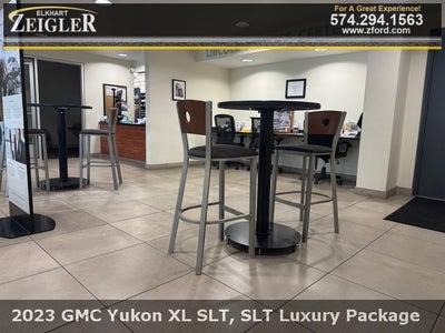 2023 GMC Yukon XL SLT