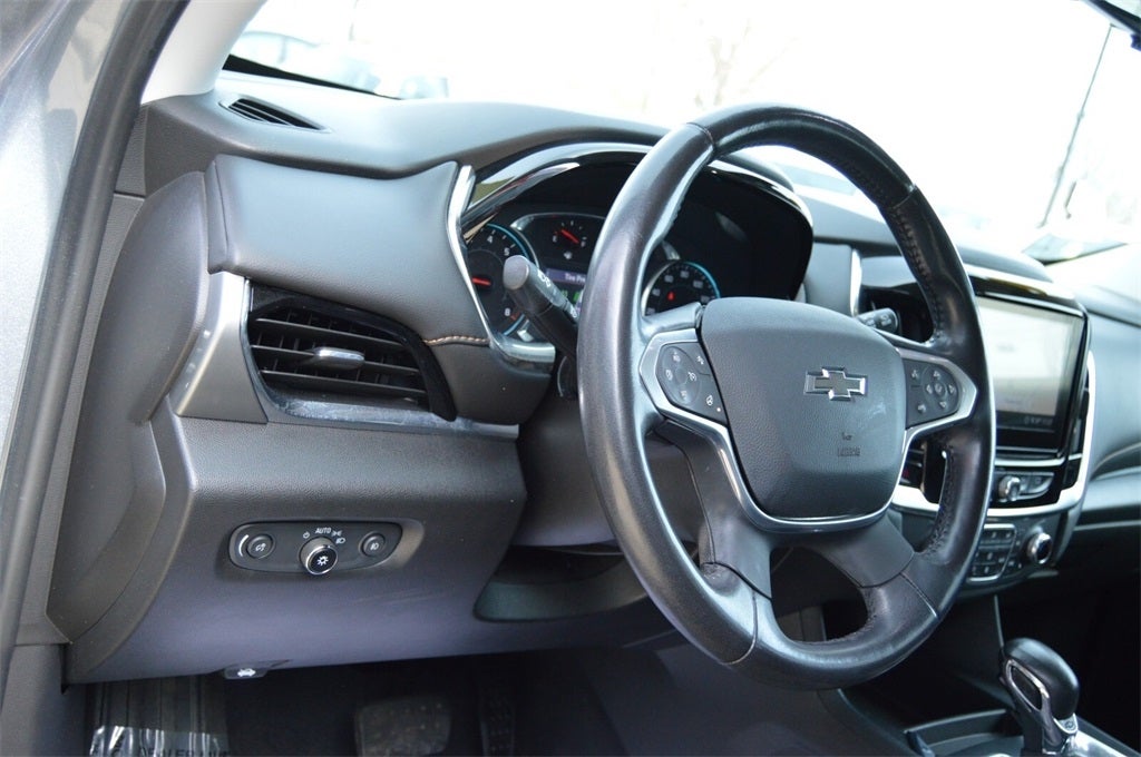 2021 Chevrolet Traverse RS