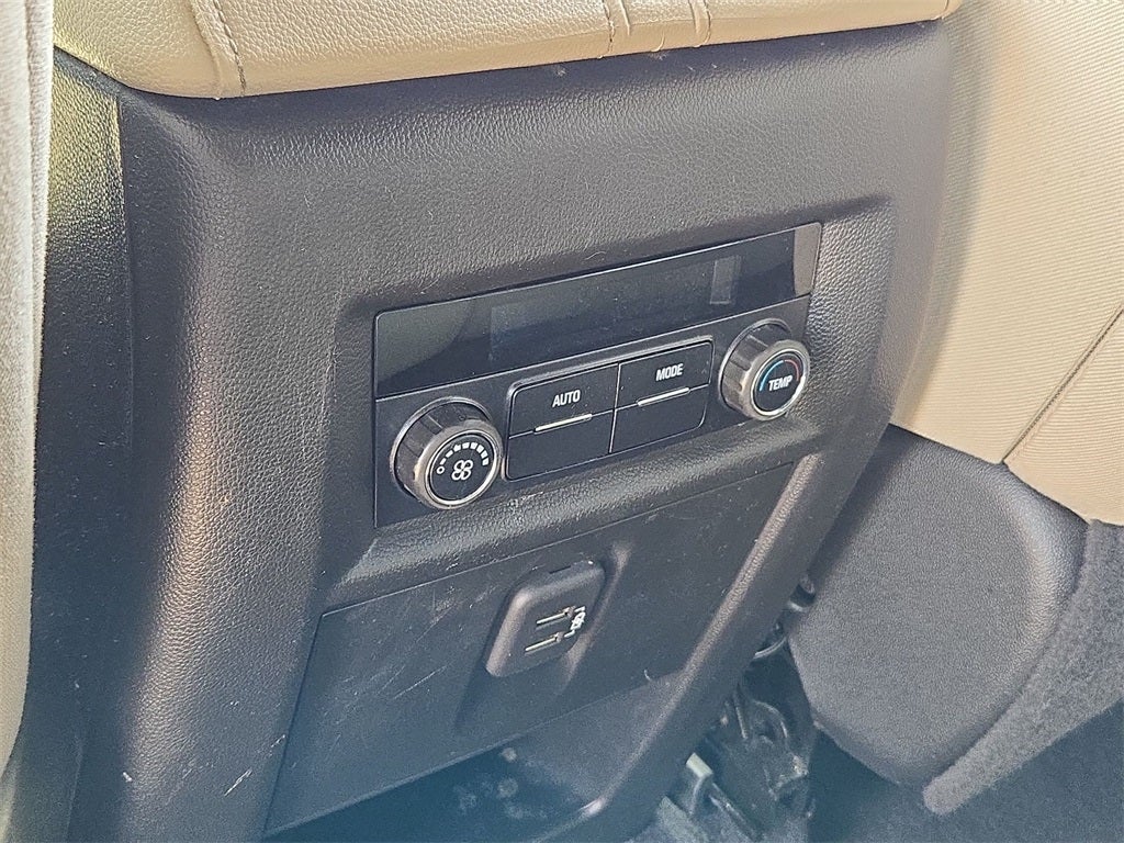 2022 Chevrolet Traverse LS AWD