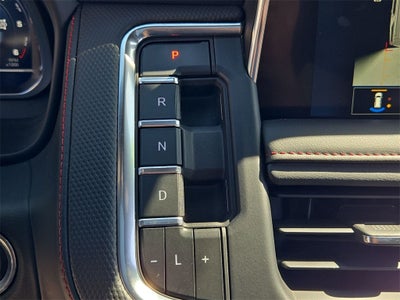 2023 Chevrolet Suburban RST 4WD AWD