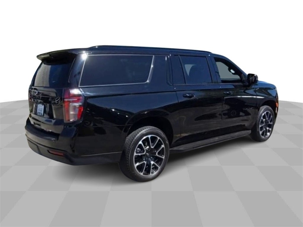 2023 Chevrolet Suburban RST 4WD AWD