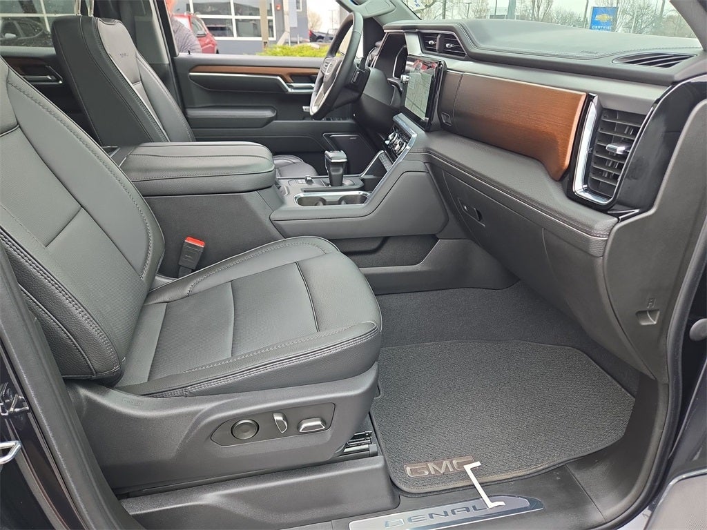 2023 GMC Sierra 1500 Denali 4WD AWD