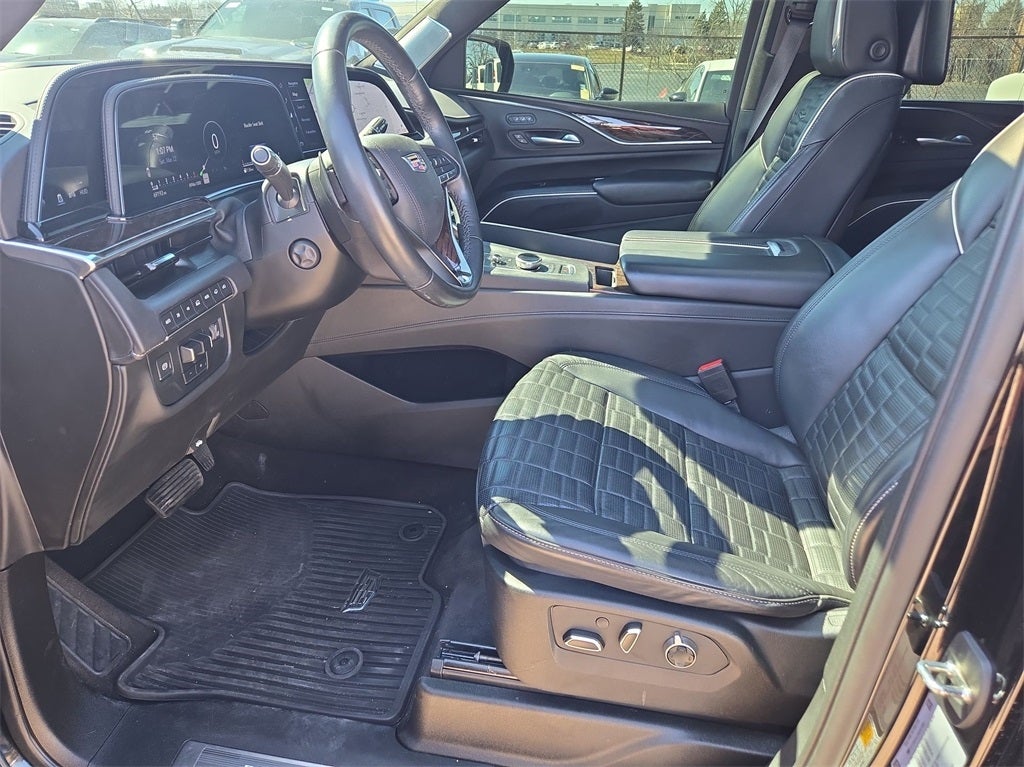 2022 Cadillac Escalade Sport Platinum 4WD