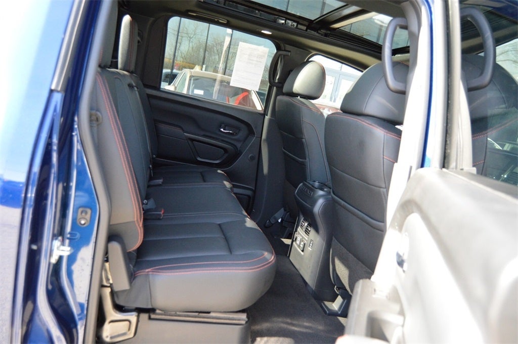 2024 Nissan Titan PRO-4X
