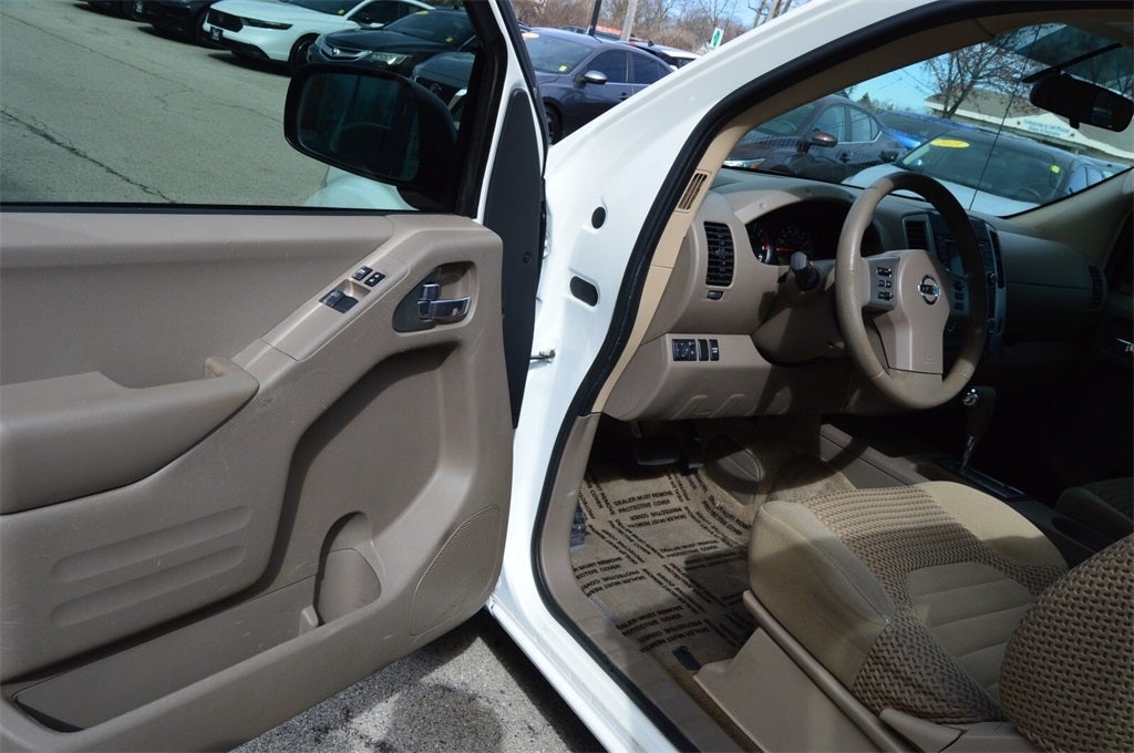 2017 Nissan Frontier SV I4