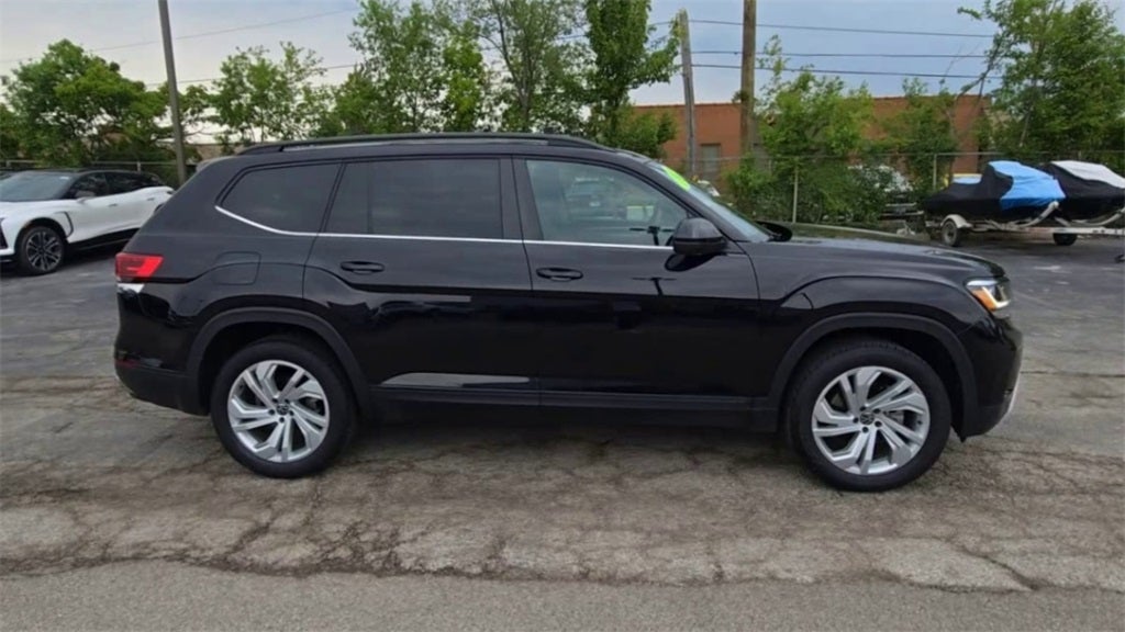 2022 Volkswagen Atlas 3.6L V6 SE w/Technology