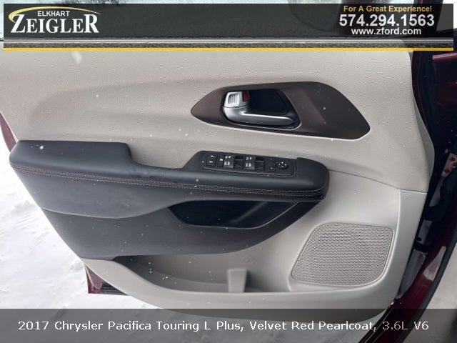 2017 Chrysler Pacifica Touring L Plus