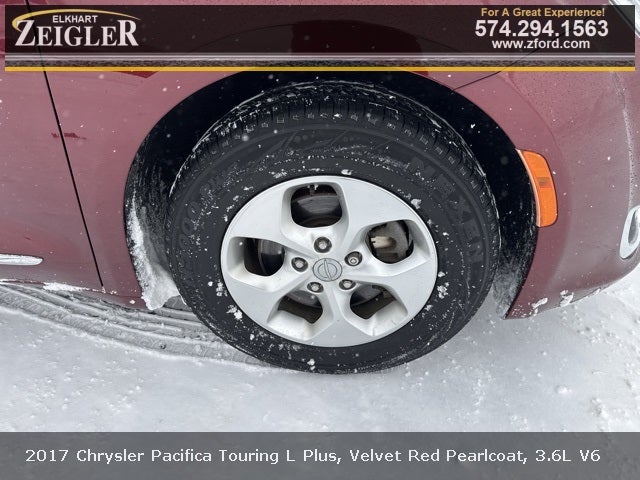 2017 Chrysler Pacifica Touring L Plus