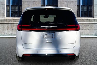 2024 Chrysler Pacifica Limited