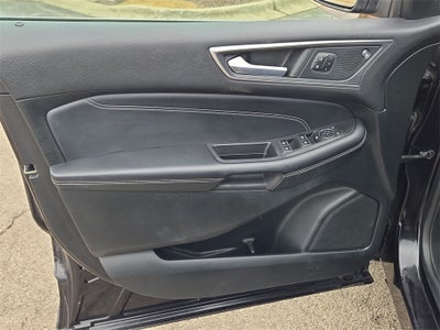 2022 Ford Edge Titanium AWD