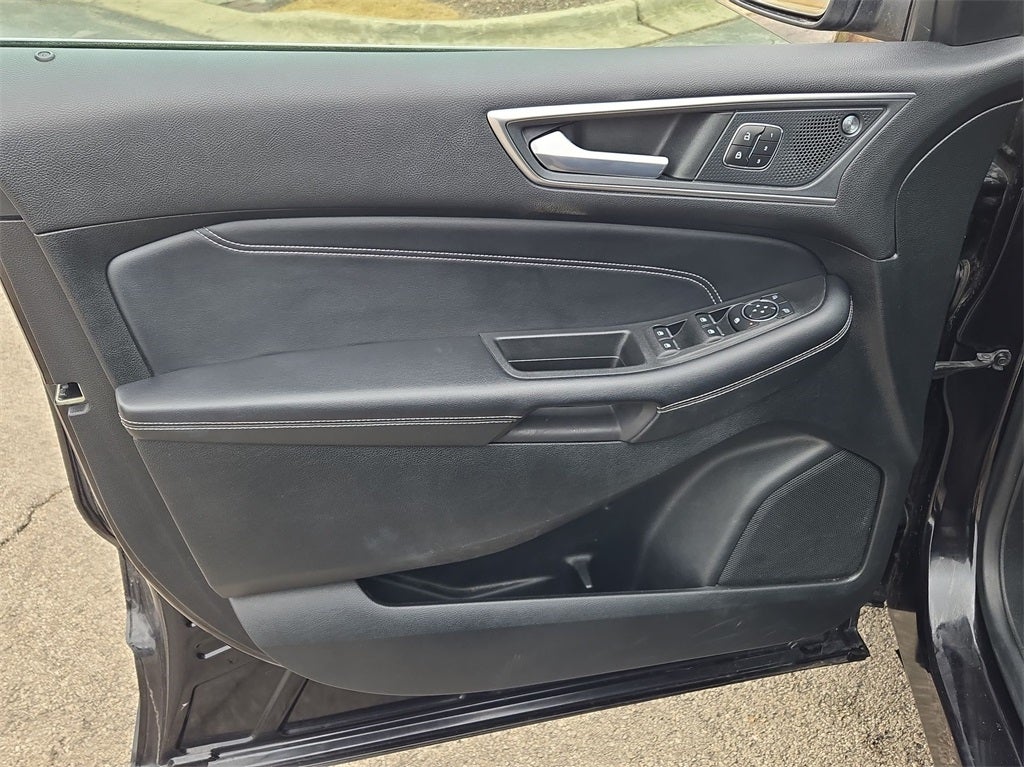 2022 Ford Edge Titanium AWD