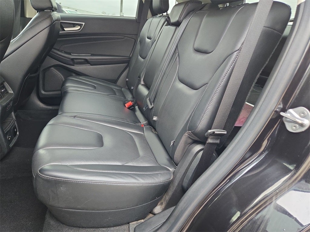 2022 Ford Edge Titanium AWD