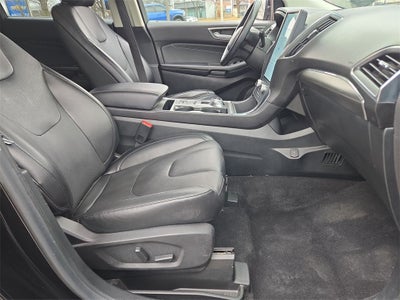 2022 Ford Edge Titanium AWD