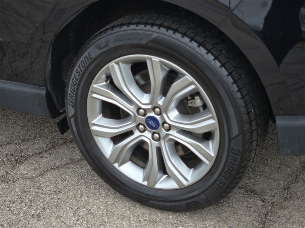 2022 Ford Edge Titanium AWD