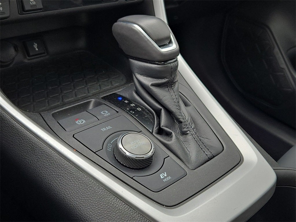 2022 Toyota RAV4 Hybrid XSE AWD