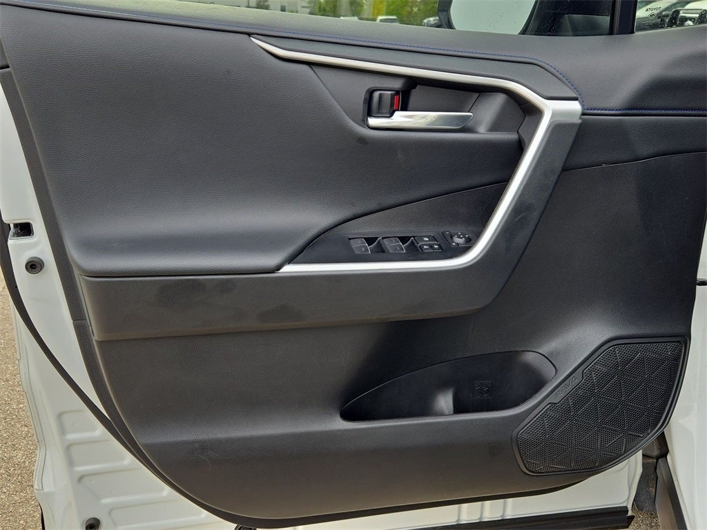 2022 Toyota RAV4 Hybrid XSE AWD