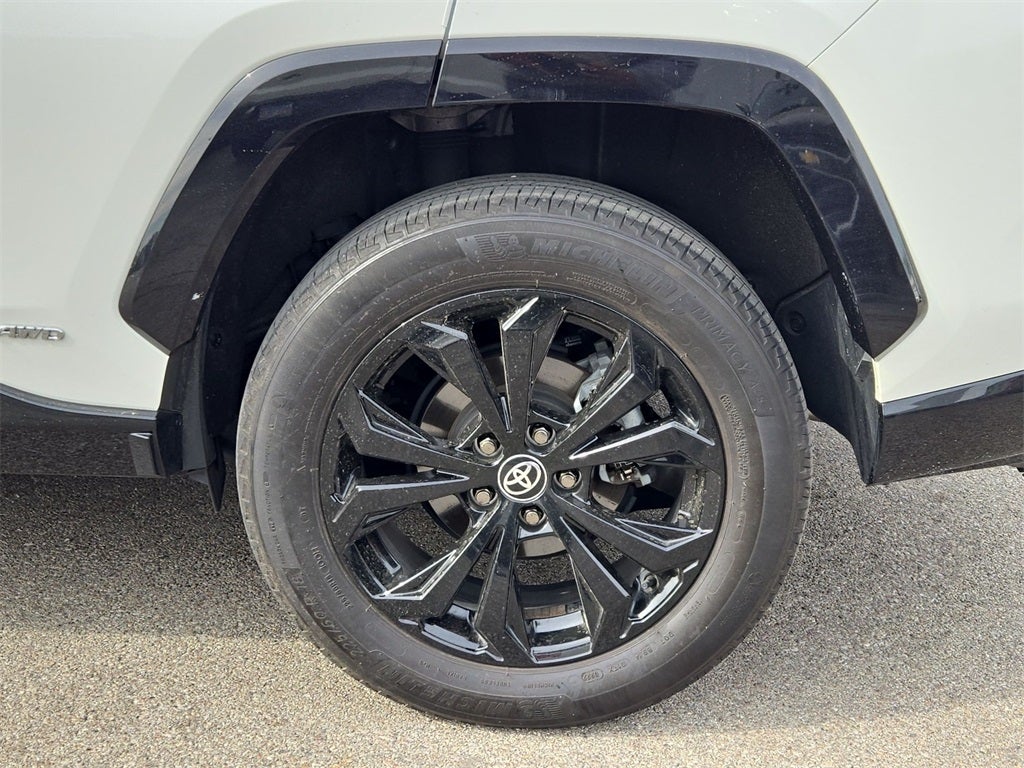 2022 Toyota RAV4 Hybrid XSE AWD